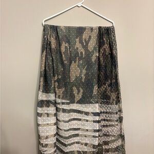 Camouflage Patterned Women's Scarf